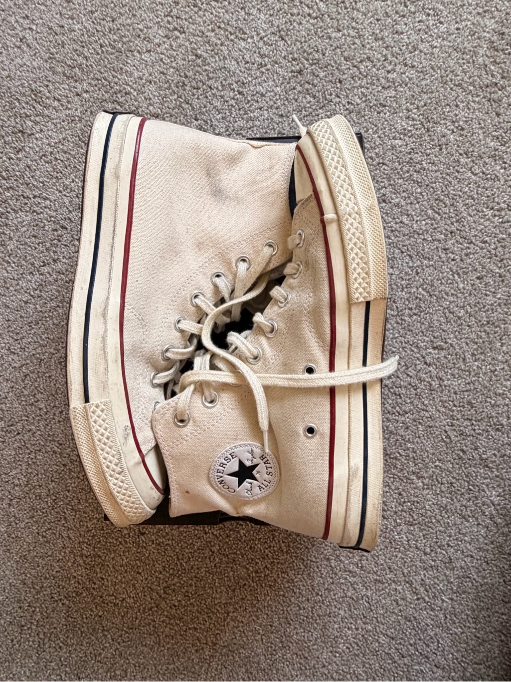 Chuck Taylor Converse